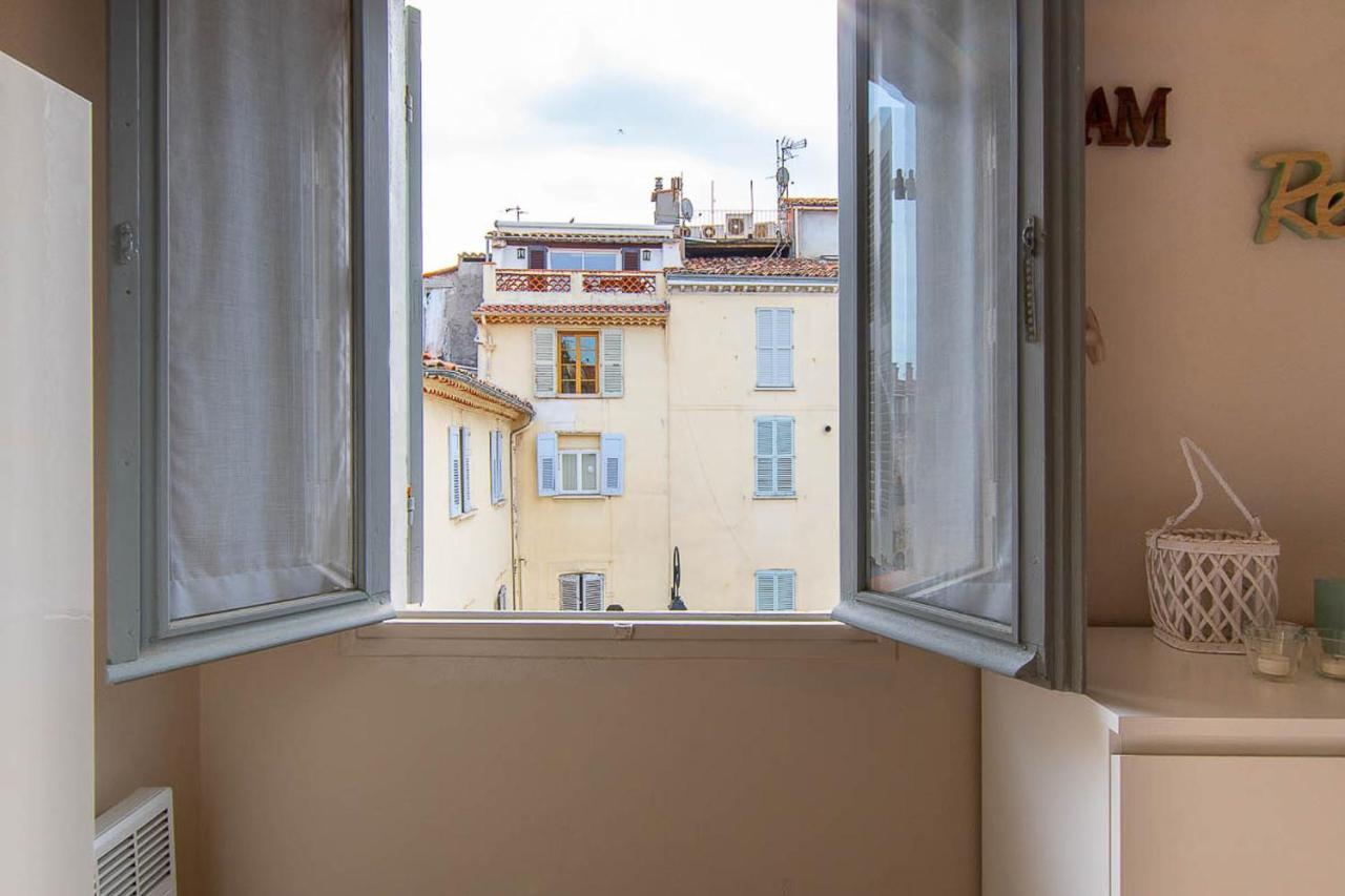 Superbe Appartement Dans Le Coeur De La Ville Antibes Exterior photo